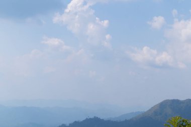 Tayland ve Myanmar sınırı Kanchanaburi, Tayland 'da Mitraphap Yolu Geçidi