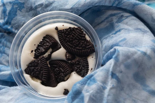 Cookies and Cream Cake on plastic cup