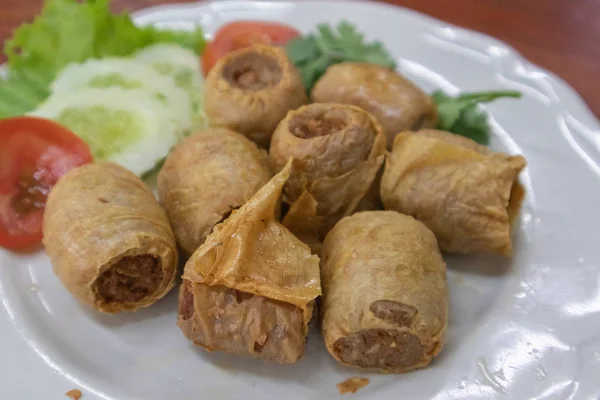 Rotolo di carne di granchio fritto (Hoi Jo), provincia di Satun sud della Thailandia — Foto Stock