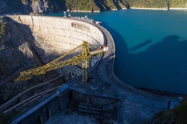 Inguri Hidroelektrik Santrali ve onun rezervuar