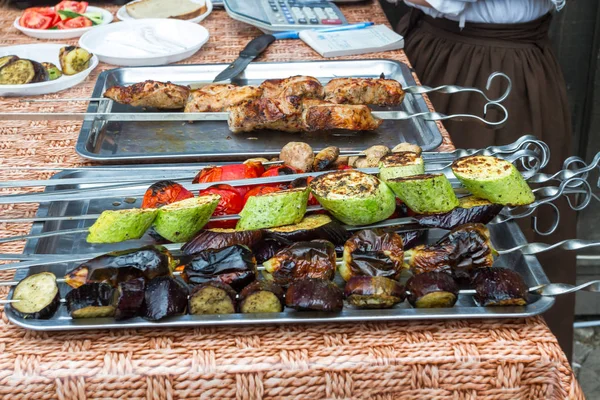 şiş kebap ızgara.