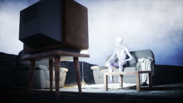 Rolig alien titta på Tv i soffan på månen. Lever på månen konceptet. Jorden bakgrund. 3D-rendering. — Stockvideo