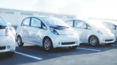 Elektrik yeni araçların hisse senedi. Araba Bayilik arabalar Satılık. Ekoloji kavramı. Gerçekçi 4 k animasyon.