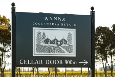 üzüm bağları Wynns Eastate giriş