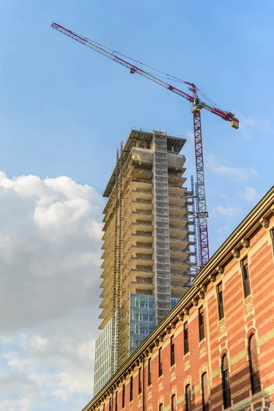 Toren blok Milaan — Stockfoto