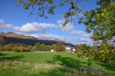 Killin, İskoçya 'daki Breadalbane halk parkı. Killin köyü Lomond Gölü ve Trossachs Ulusal Parkı 'nın içinde.. 