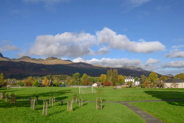 Veřejný Park Breadalbane Skotském Killinu Vesnice Killin Nachází Národním Parku — Stock fotografie