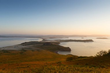 Sunrise yarımadanın Krabbe Japon Denizi'nde adına.