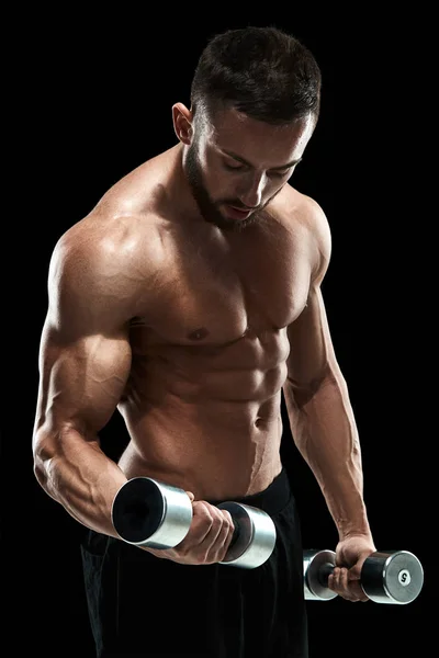 Muscular fisiculturista cara fazendo posar — Fotografia de Stock