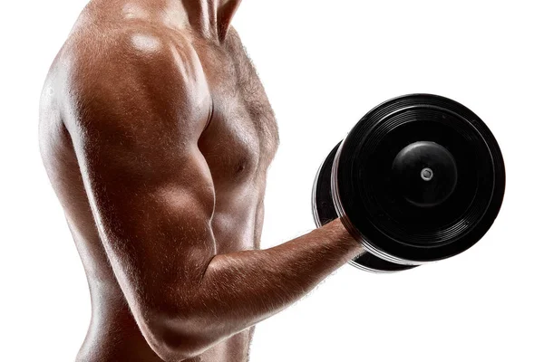 Hombre musculoso guapo con pectoral desnudo levantando mancuerna, plano de estudio sobre fondo blanco —  Fotos de Stock