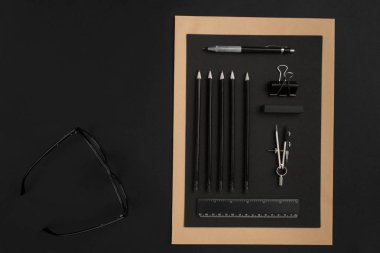 Modern masa ofis malzemeleri, mix