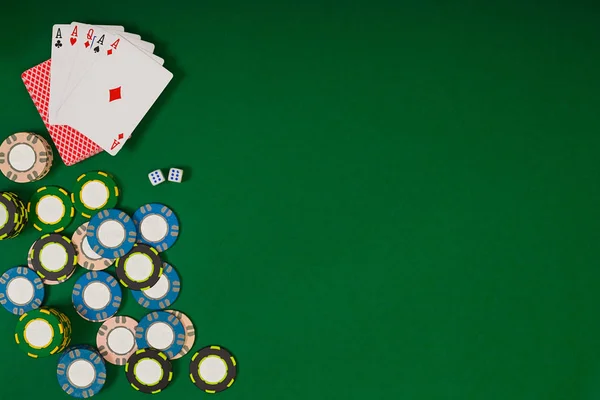 Online poker game with chips and cards — Stock Photo, Image