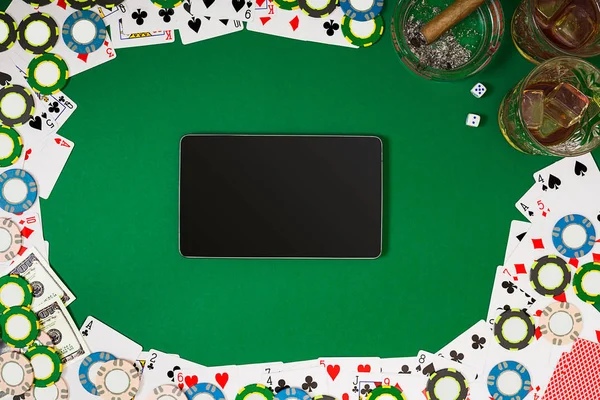 Online poker game with chips and cards — Stock Photo, Image