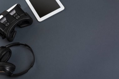 Sanal gerçeklik kulaklık. Üstten Görünüm