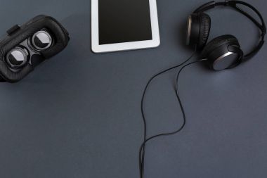 Sanal gerçeklik kulaklık. Üstten Görünüm