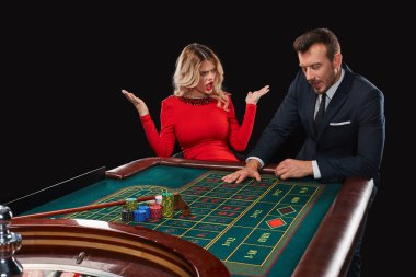 casino rulet oynamaya çift kazanır.