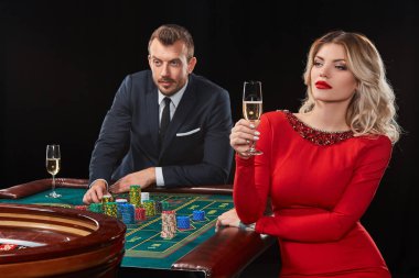casino rulet oynamaya çift kazanır.