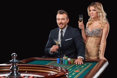 casino rulet oynamaya çift kazanır.