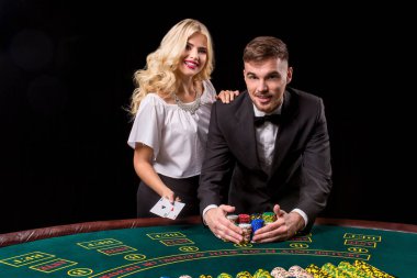 masada poker oynamaya Çift