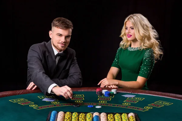 masada poker oynamaya Çift