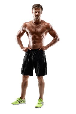 Portre seksi yakışıklı delikanlı güçlü sporcular vücut çıplak gövde ile. Beyaz stüdyo arka plan üzerinde poz