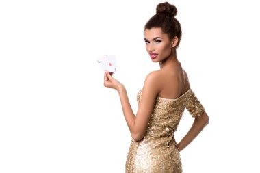Casino poker ve kazanmak iki as oldukça Afrikalı kız gösterir