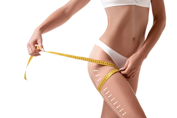 女性の身体は、白で隔離されるそれを図面の矢印と。脂肪を失う、脂肪吸引・ セルライト除去の概念. — ストック写真