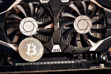 Bitcoin. Yeni sanal para. Bitcoins yalan ekran kartı incelemesi kavramı üzerine.