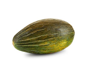 Beyaz arkaplanda izole edilmiş yeşil tendral kavun metin veya resimler için kopyalama alanı var. Yan görüş. Yakın çekim..
