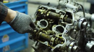 Profesyonel araç mekanik düzeltme motoru