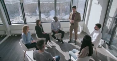 Genç erkek asker alımının en üst düzey uzmanı.