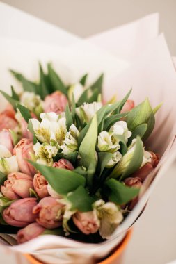 Bahar Çiçekleri Buketi