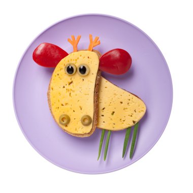 Ekmek ve peynir yapılmış karışık elk 