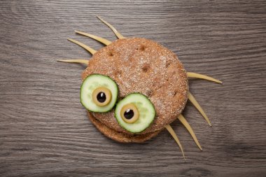 Halloween örümcek ekmek yaptı