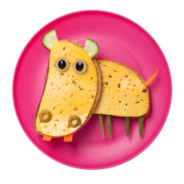 Peynir ve ekmek su aygırı 