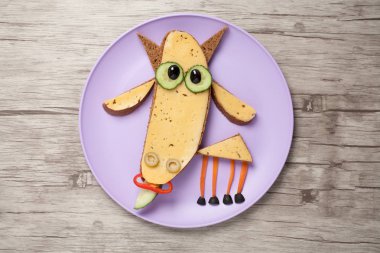 Ekmek ve Peynir tabağı ve Resepsiyon Goad yapılmış