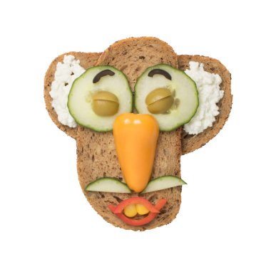 Komik adam ekmek dilimleri sebze ile yapılan