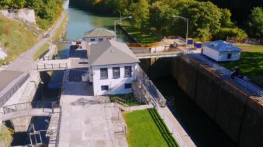 LOCKPORT, Ny, ABD: Popüler arasında yerini turistler, Amerikalılar en ünlü insan yapımı suyolu Lockport kilit