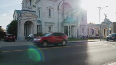 Lackawanna, New York - Ekim, 2016: Our Lady zafer Basilica. Bir Katolik parish Kilisesi ve ulusal tapınak Lackawanna, New York'da olduğunu. Gün batımında