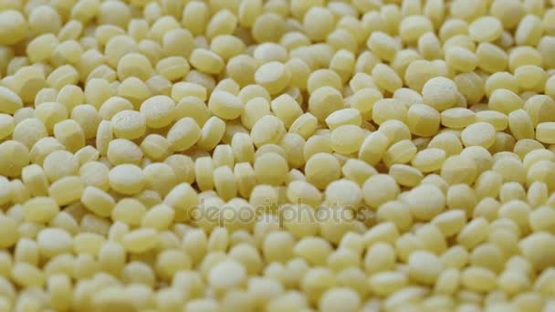 Cuscuz de milho, fundo de alimentos orgânicos — Vídeo de Stock