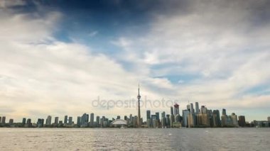 Geniş açı video: Toronto günbatımı zaman atlamalı gün için gece şehri