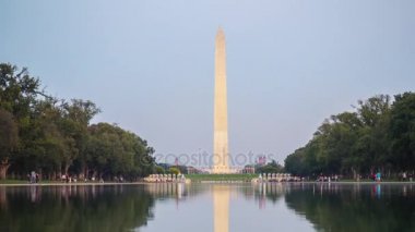 Gece, Washington Anıtı şehir merkezinde gün geçiş