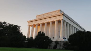 Washington Dc, Usa, Ekim 2017: Turist Lincoln Memorial yürüyor