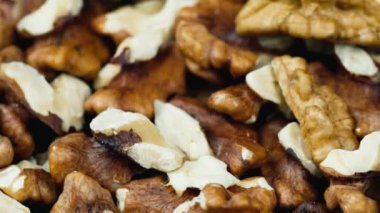 Kabuklu ceviz, Hd studio vurdu