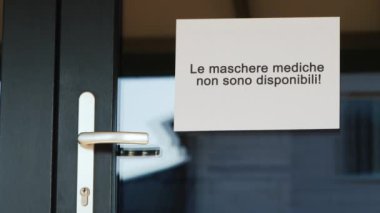 Resim başlığı İndirimdeki tıbbi maske eksikliği