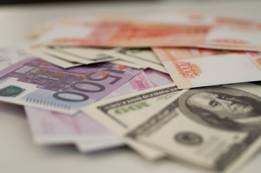 Banka banknot dolar, euro, Rublesi
