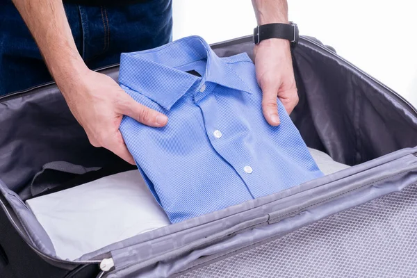 Man Adalah Kemasan Pakaian Dalam Tas Perjalanan Untuk Pergi Berlibur — Stok Foto