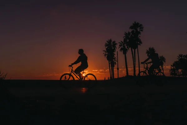 Los Angeles Usa Září 2015 Při Západu Slunce Lidé Procházejí — Stock fotografie