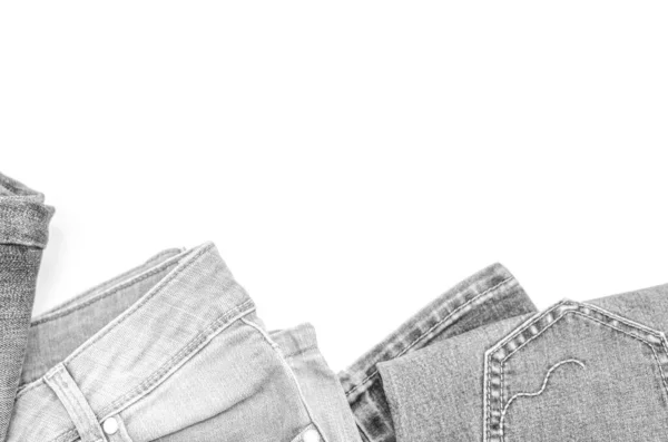 Schwarze Jeans Auf Weißem Hintergrund Kleider Gegen Spenden Fragmente Von — Stockfoto