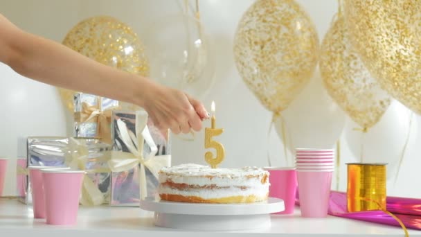 自制的生日蛋糕 — 图库视频影像